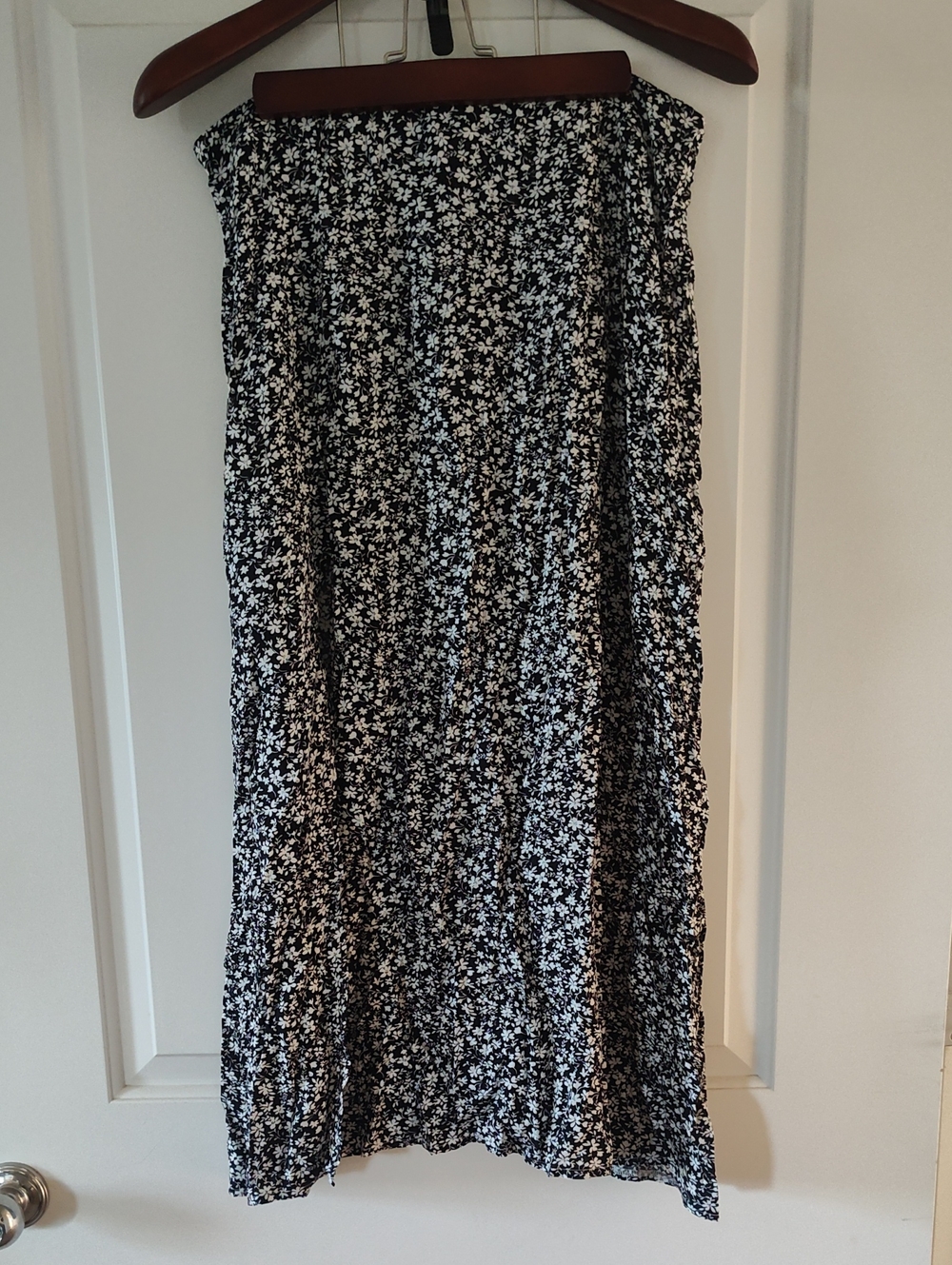 SHEIN Black and White Floral Skirt